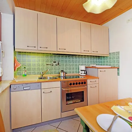 Moderne Mit Garten In Eimelrod, Cleaning Included Eimelrod