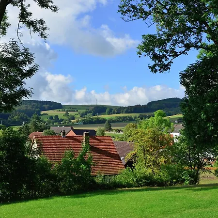 Moderne Mit Garten In Eimelrod, Cleaning Included