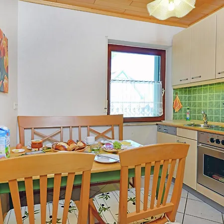 Moderne Mit Garten In Eimelrod, Cleaning Included Апартаменты *