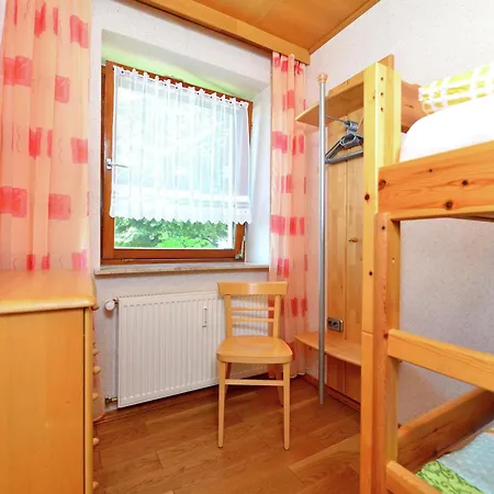 Moderne Mit Garten In Eimelrod, Cleaning Included